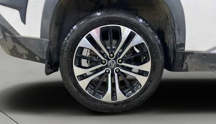 2021 MG HECTOR SHARP HYBRID 1.5 PETROL, Petrol, Manual, 40,268 km, Right Rear Wheel