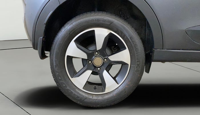 2018 Tata NEXON XZ PLUS PETROL, Petrol, Manual, 29,208 km, Right Rear Wheel