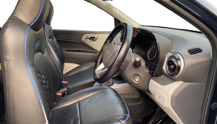 2021 Hyundai GRAND I10 NIOS SPORTZ 1.2 KAPPA VTVT CNG, CNG, Manual, 73,537 km, Right Side Front Door Cabin