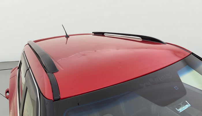 2019 Mahindra XUV300 W8 1.5 DIESEL, Diesel, Manual, 94,072 km, Roof