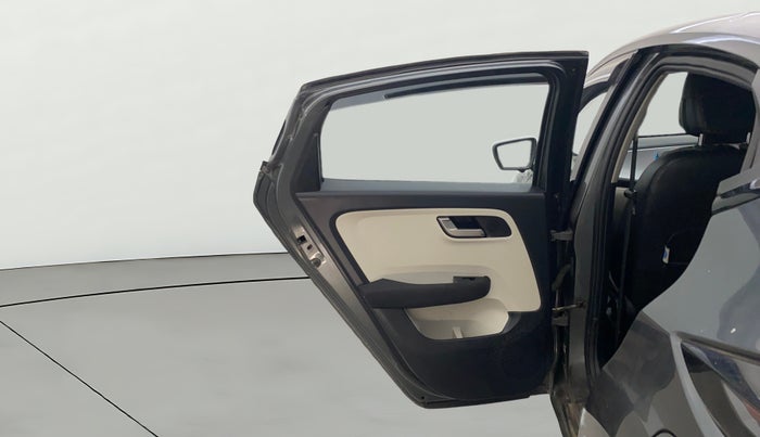 2023 Tata ALTROZ XZ PETROL, Petrol, Manual, 20,328 km, LHS Rear Door