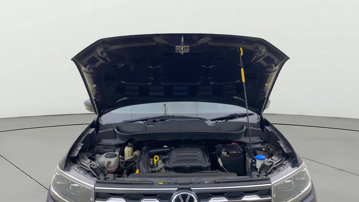 2025 Volkswagen TAIGUN TOPLINE 1.0 TSI AT, Petrol, Automatic, 20,094 km, Open Bonet