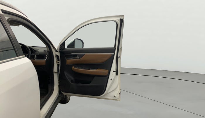 2023 Honda ELEVATE ZX MT, Petrol, Manual, 14,875 km, RHS Front Door