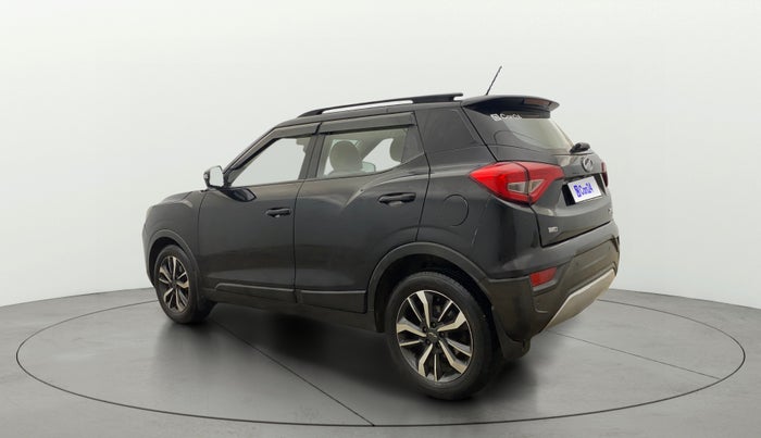2020 Mahindra XUV300 W8 (O) 1.2 PETROL, Petrol, Manual, 1,04,286 km, Left Back Diagonal