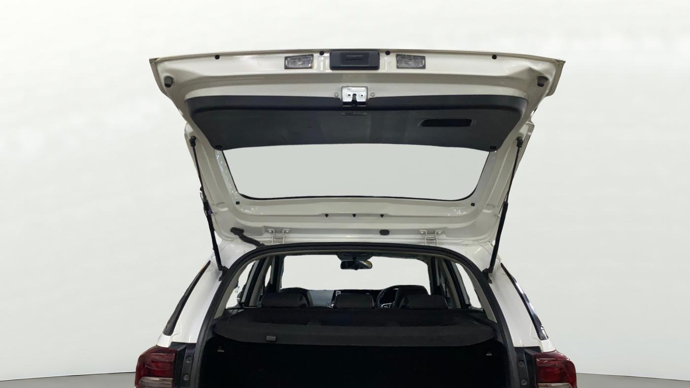 2023 KIA SONET HTK PLUS 1.0 IMT, Petrol, Manual, 33,601 km, Boot Door Open