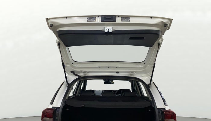 2023 KIA SONET HTK PLUS 1.0 IMT, Petrol, Manual, 33,601 km, Boot Door Open