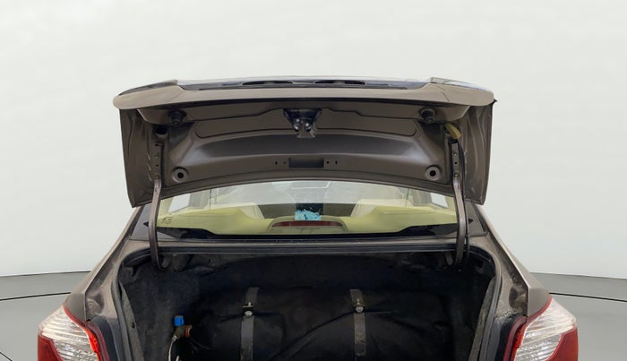 2017 Honda Amaze 1.2L I-VTEC S, CNG, Manual, 74,124 km, Boot Door Open