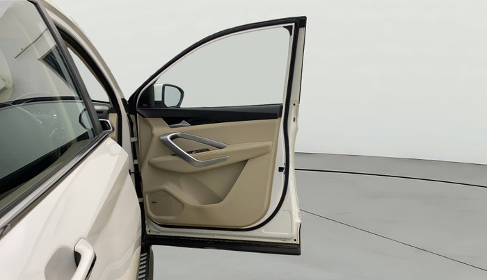 2021 MG HECTOR SHARP 1.5 DCT PETROL, Petrol, Automatic, 12,596 km, RHS Front Door