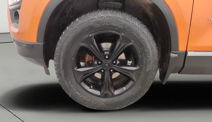 2019 Tata Harrier XZ 2.0L, Diesel, Manual, 40,171 km, Left Front Wheel