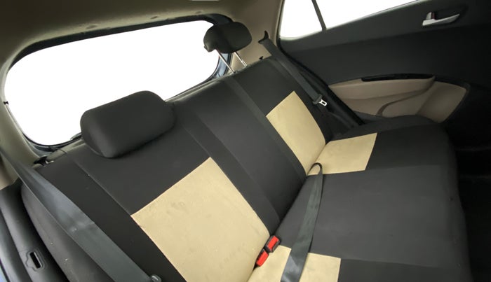 2016 Hyundai Grand i10 ASTA 1.2 KAPPA VTVT, Petrol, Manual, 72,371 km, Right Side Rear Door Cabin