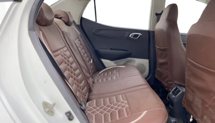 2021 Hyundai AURA SX 1.2, Petrol, Manual, 74,307 km, Right Side Rear Door Cabin