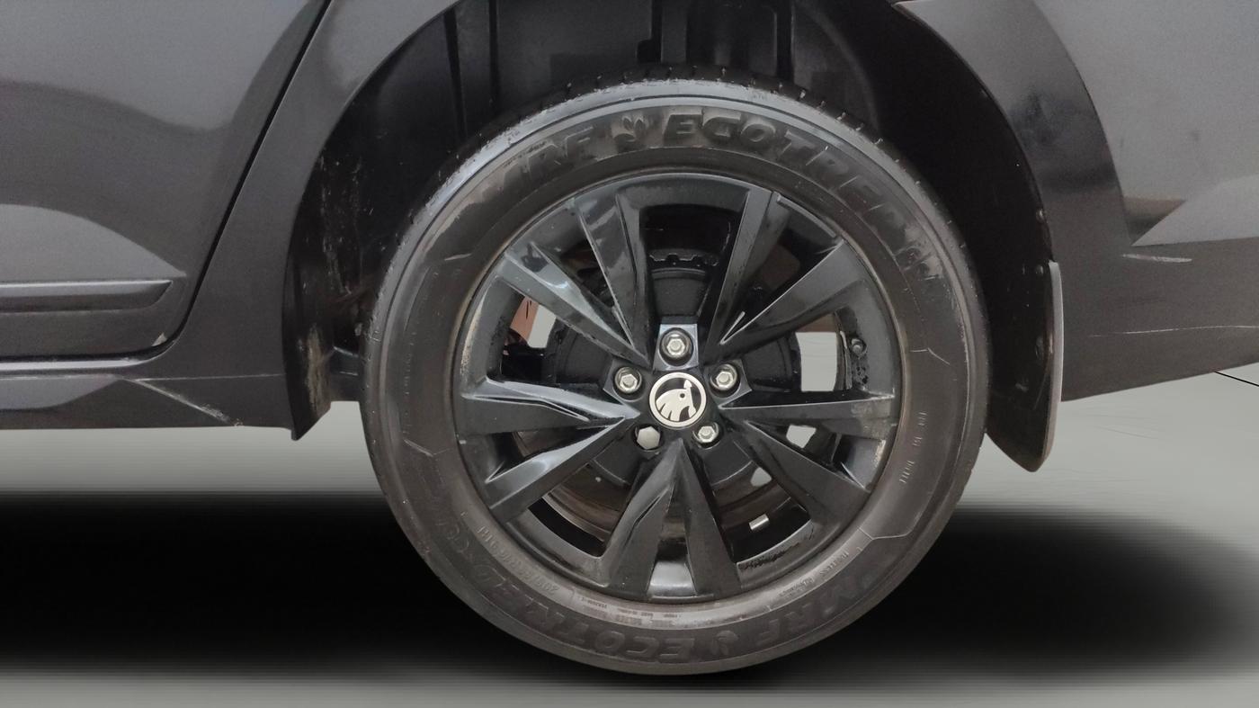 2025 Skoda SLAVIA Sportline 1.0L TSI AT, Petrol, Automatic, 2,384 km, Left Rear Wheel