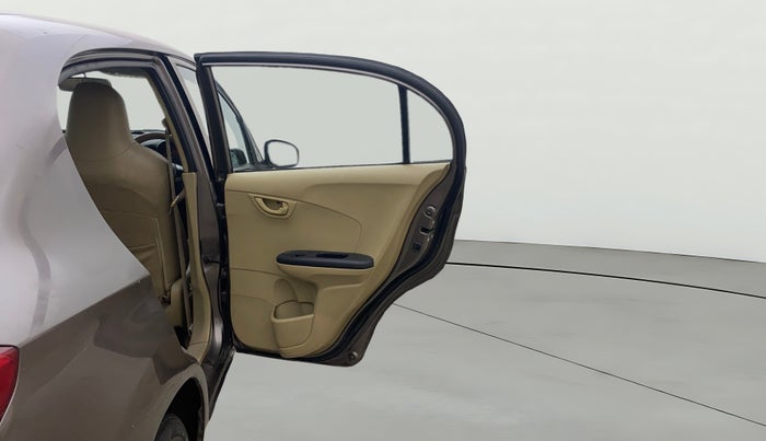 2014 Honda Amaze 1.5L I-DTEC S, Diesel, Manual, 1,19,244 km, RHS Rear Door