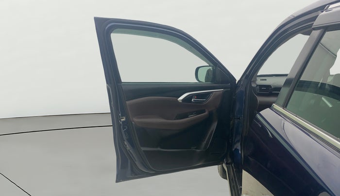 2022 Maruti Grand Vitara ZETA SMART HYBRID AT, Petrol, Automatic, 32,916 km, LHS Front Door