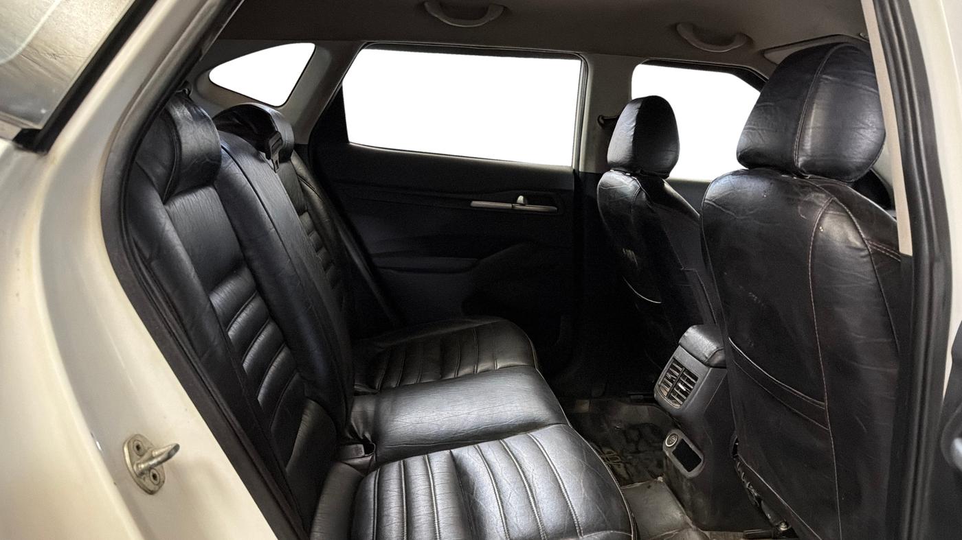 2021 KIA SELTOS HTK 1.5 PETROL, Petrol, Manual, 84,893 km, Right Side Rear Door Cabin