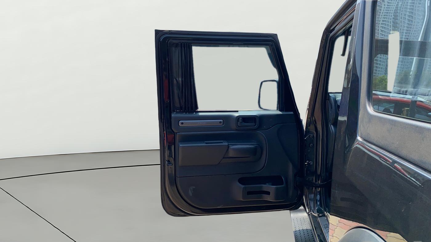 2023 Mahindra Thar LX PETROL HT 4WD AT, Petrol, Automatic, 65,165 km, LHS Front Door