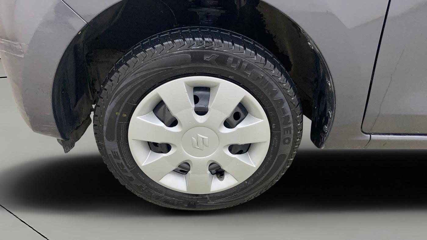 2023 Maruti Alto K10 VXI AMT, Petrol, Automatic, 35,465 km, Left Front Wheel