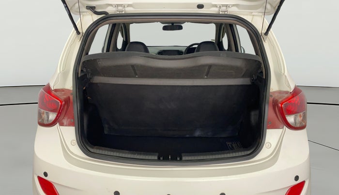 2013 Hyundai Grand i10 SPORTZ 1.2 KAPPA VTVT, Petrol, Manual, 79,813 km, Boot Open Zoomed View