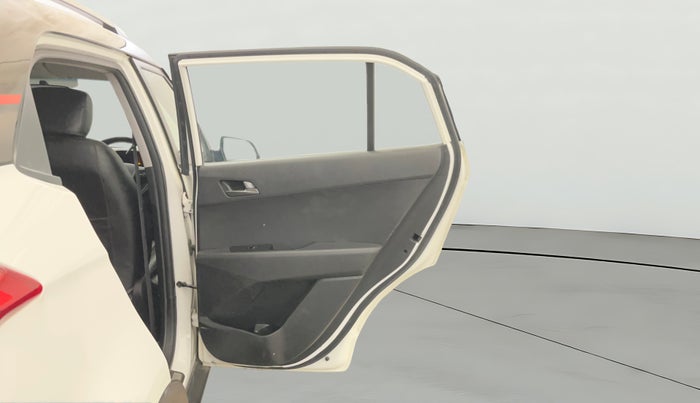 2016 Hyundai Creta SX PLUS 1.6 PETROL, Petrol, Manual, 28,624 km, RHS Rear Door