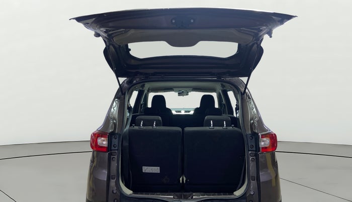 2022 Renault TRIBER RXZ, Petrol, Manual, 30,003 km, Boot Door Open