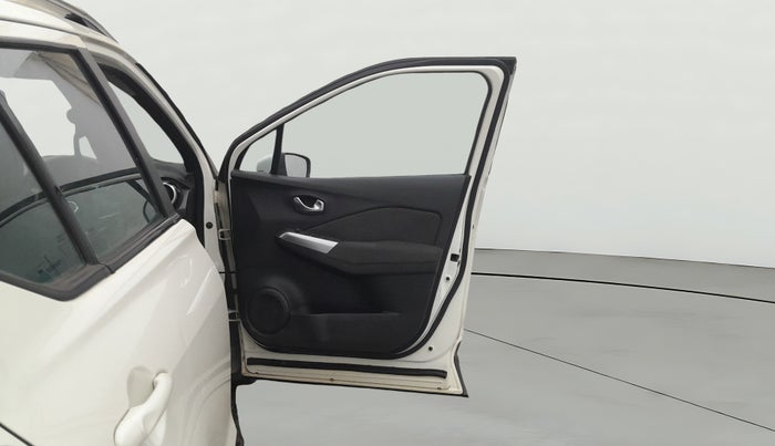 2019 Nissan Kicks XL DIESEL, Diesel, Manual, 87,533 km, RHS Front Door