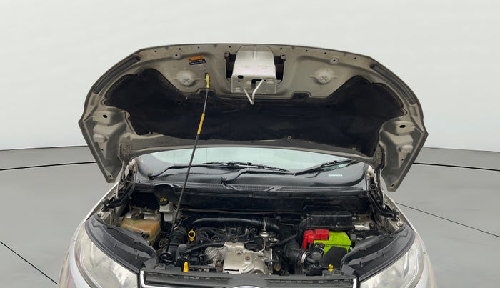 2017 Ford Ecosport TITANIUM 1.0L ECOBOOST SPORTS(SUNROOF), Petrol, Manual, 83,331 km, Open Bonet