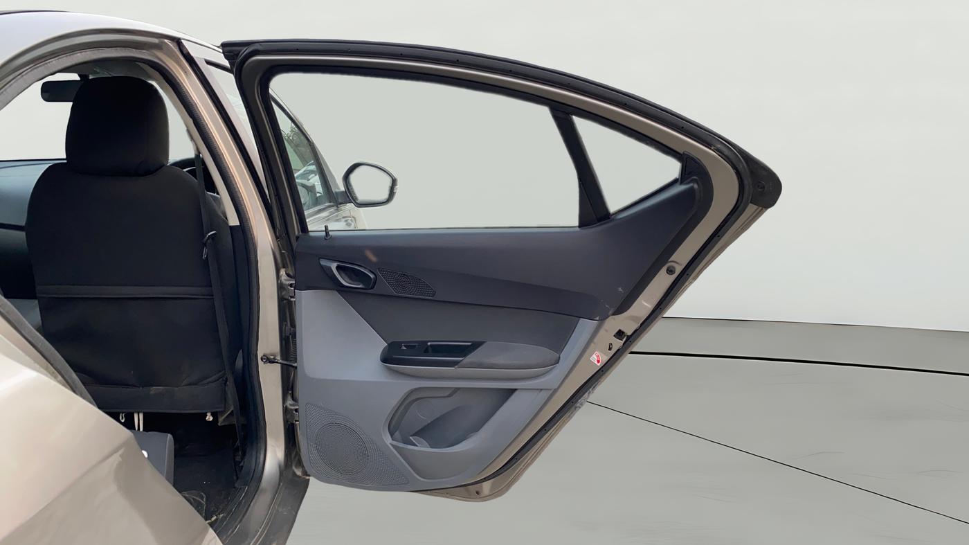 2019 Tata TIGOR XZ PETROL, CNG, Manual, 82,763 km, RHS Rear Door