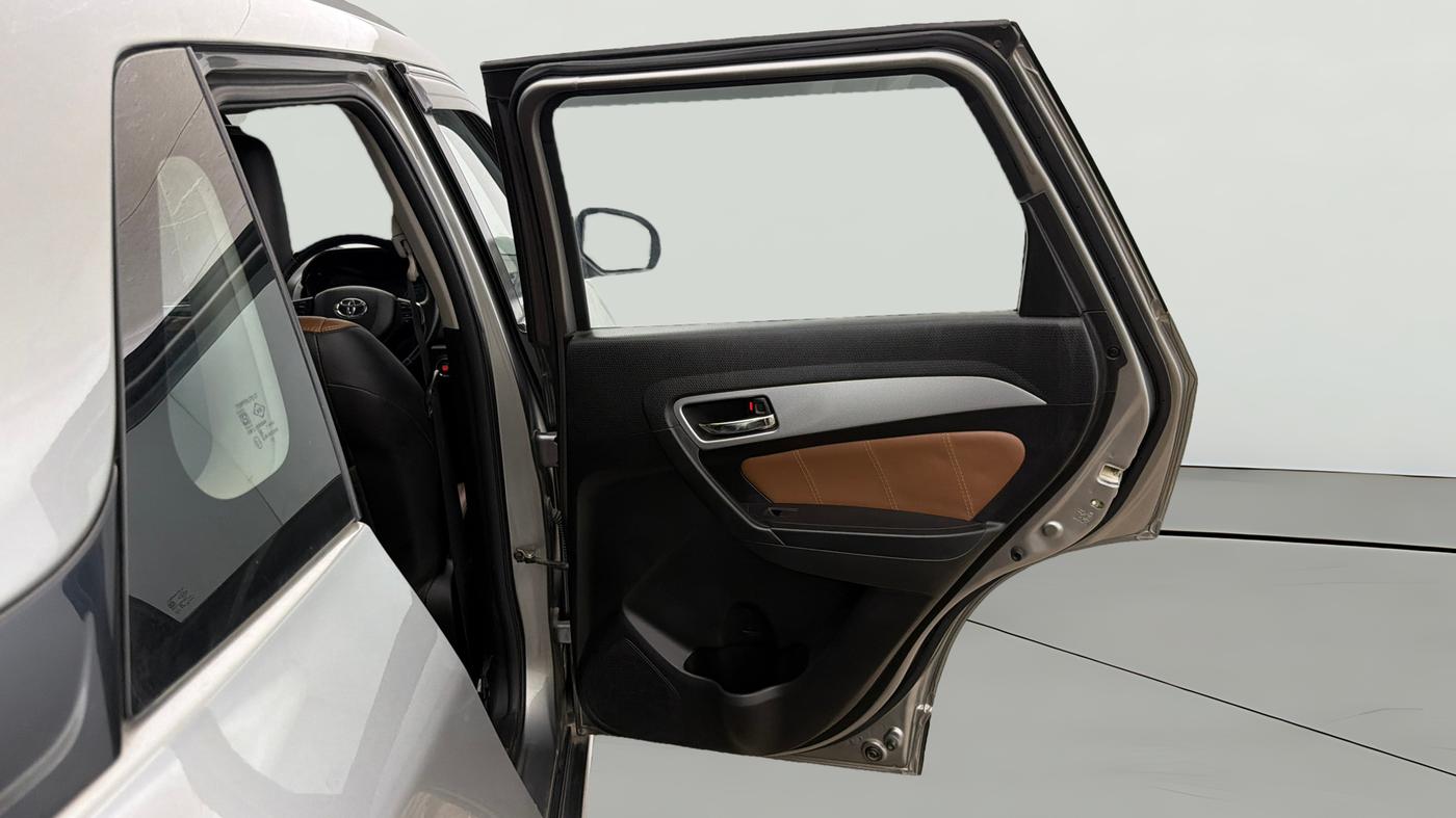2022 Toyota URBAN CRUISER PREMIUM GRADE AT, Petrol, Automatic, 46,229 km, RHS Rear Door