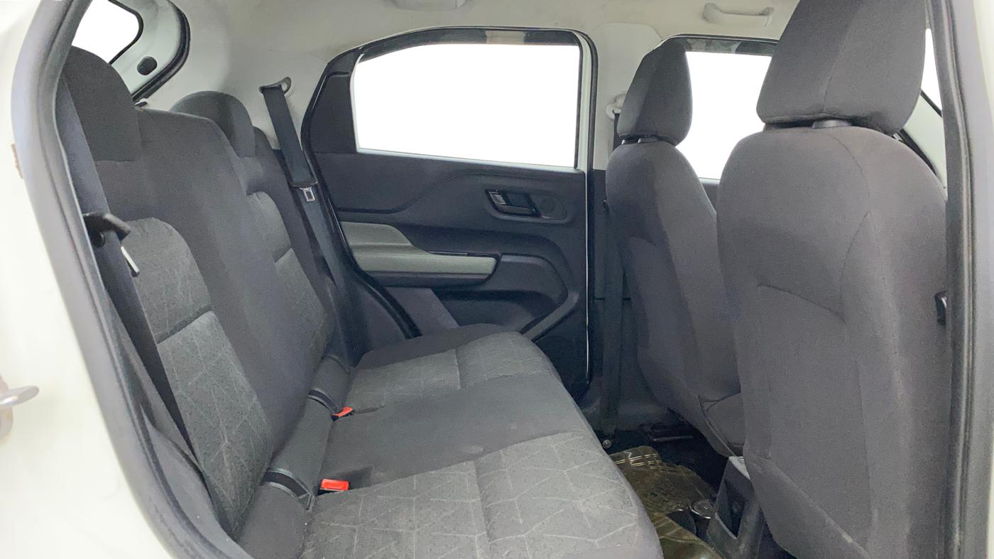 2021 Tata PUNCH ADVENTURE MT, Petrol, Manual, 83,443 km, Right Side Rear Door Cabin