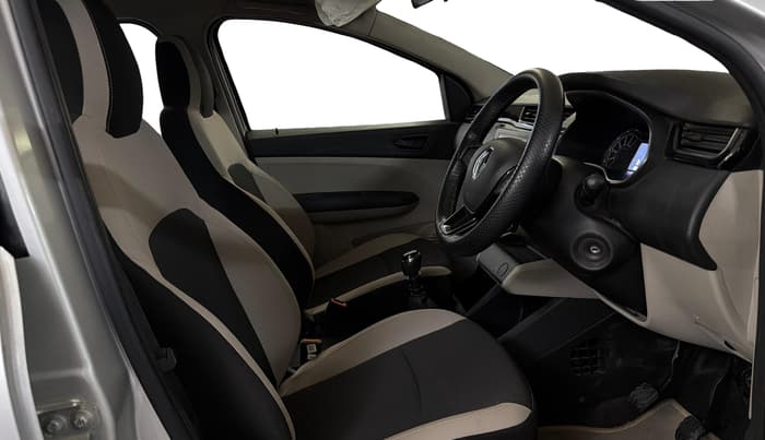 2019 Renault TRIBER RXT, Petrol, Manual, 17,775 km, Right Side Front Door Cabin
