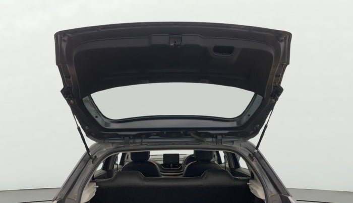 2020 Tata ALTROZ XE PETROL, Petrol, Manual, 31,561 km, Boot Door Open