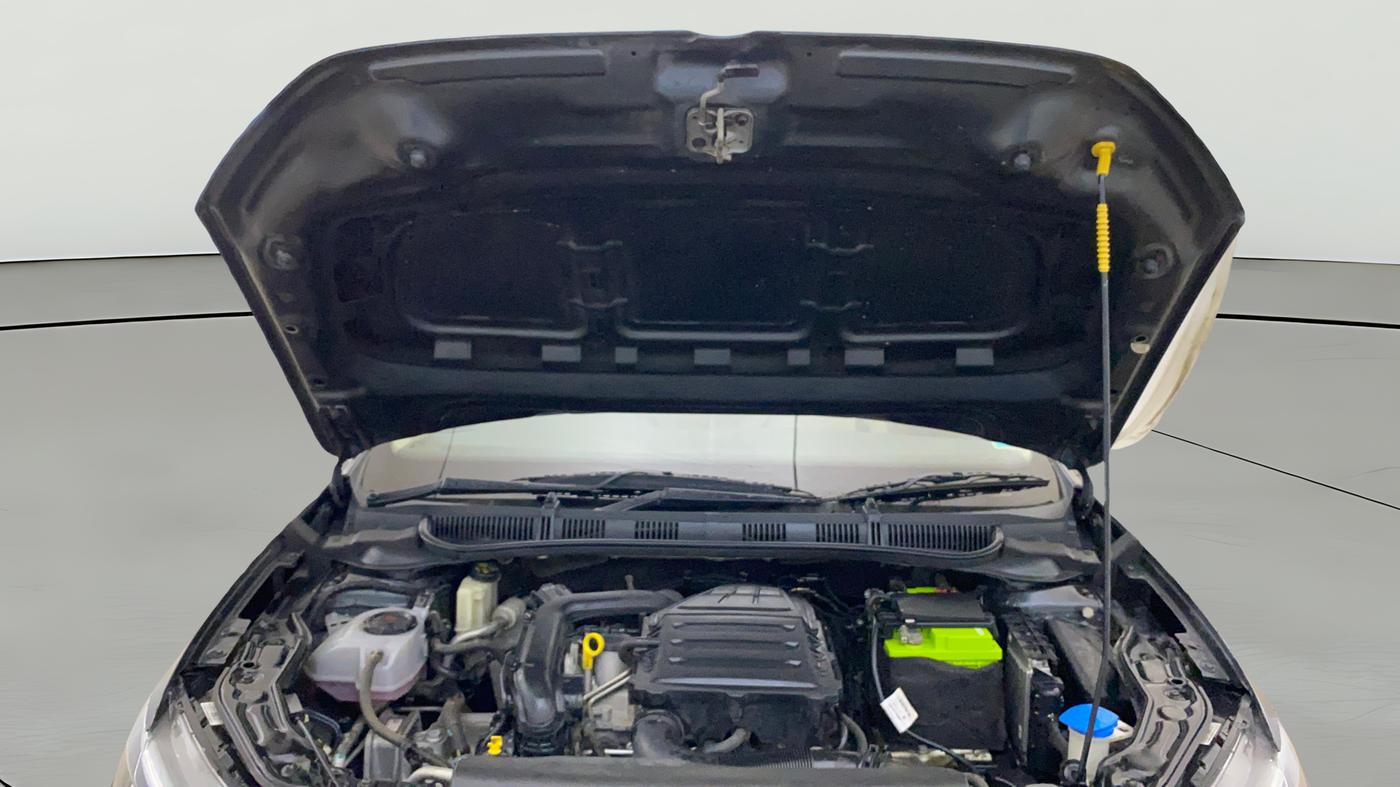 2022 Volkswagen VIRTUS HIGHLINE TSI 1.0 AT, Petrol, Automatic, 37,536 km, Open Bonet
