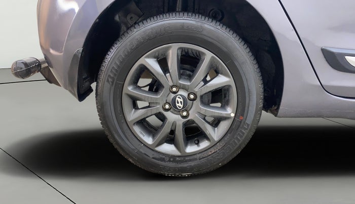 2019 Hyundai Elite i20 SPORTZ PLUS 1.2, Petrol, Manual, 25,492 km, Right Rear Wheel
