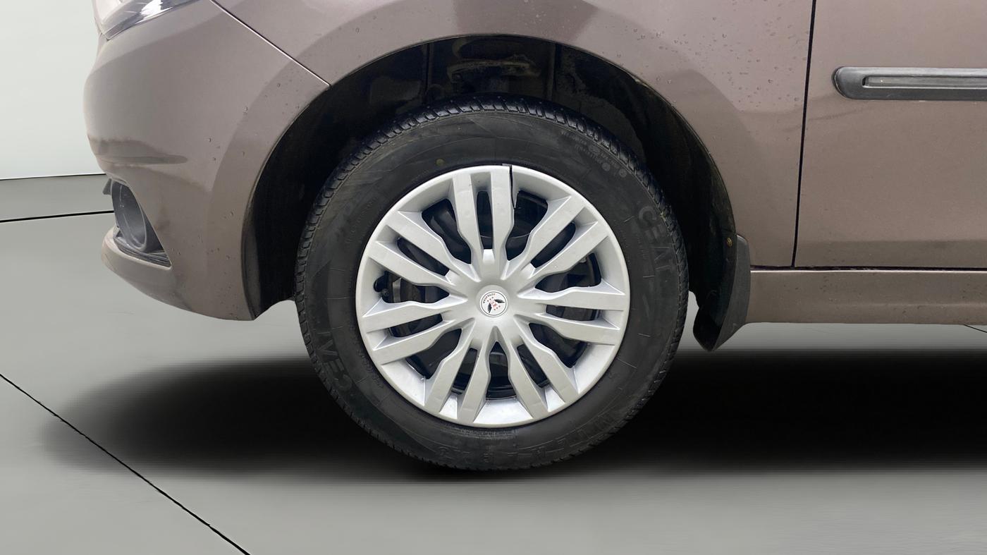 2019 Tata Tiago XZ PETROL, Petrol, Manual, 50,285 km, Left Front Wheel