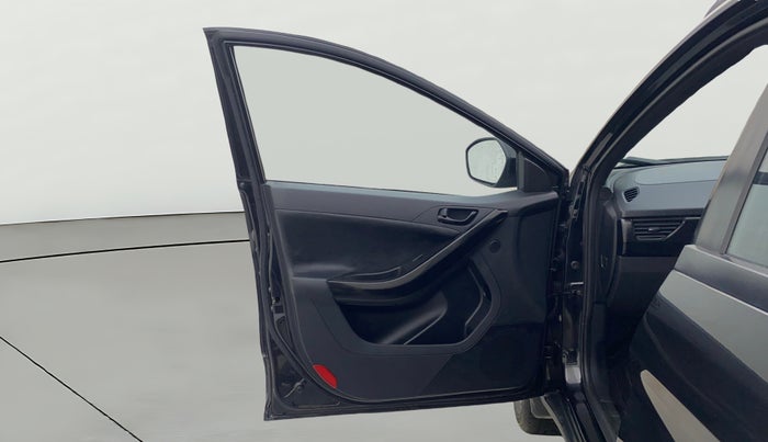 2022 Tata NEXON XZ PLUS (O) PETROL DARK EDITION, Petrol, Manual, 16,456 km, LHS Front Door