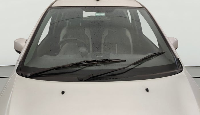 2013 Maruti Ritz ZXI, Petrol, Manual, 57,961 km, Front Windshield