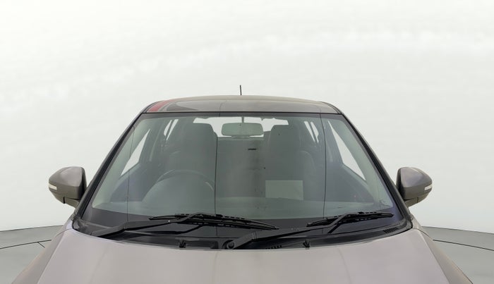 2013 Maruti Swift VXI, Petrol, Manual, 63,984 km, Front Windshield