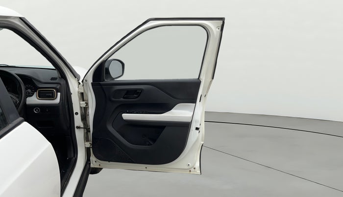 2022 Tata PUNCH ACCOMPLISHED AMT, Petrol, Automatic, 36,932 km, RHS Front Door