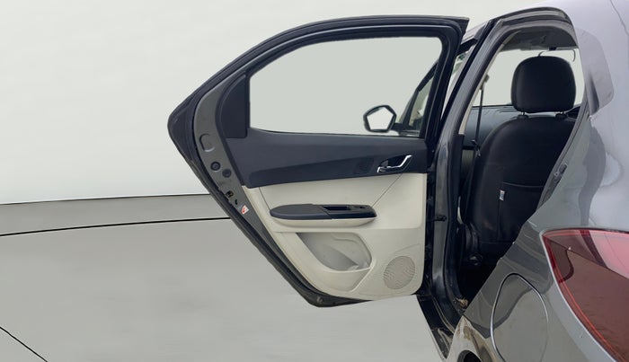 2023 Tata Tiago XZ PLUS CNG, CNG, Manual, 91,111 km, LHS Rear Door