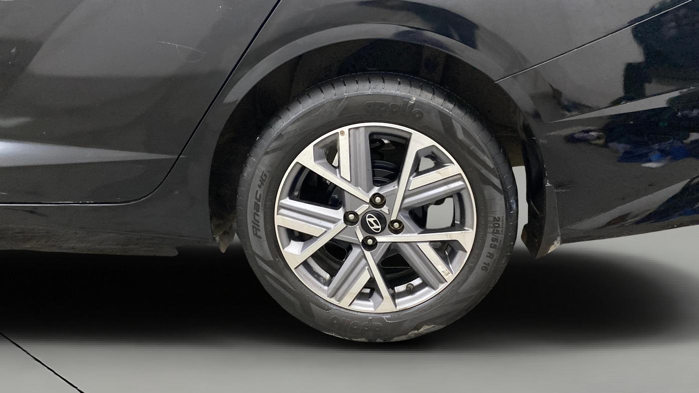 2023 Hyundai Verna SX(O) 1.5 MPI IVT , Petrol, Automatic, 57,882 km, Left Rear Wheel