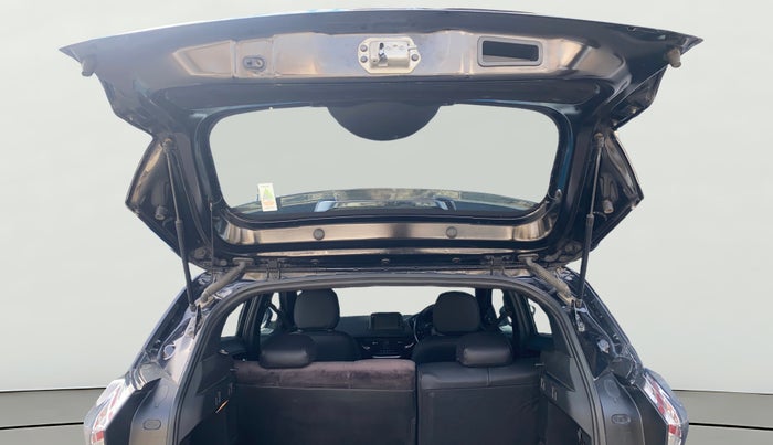 2021 Tata NEXON XZ PLUS (O) PETROL DARK EDITION, Petrol, Manual, 70,244 km, Boot Door Open