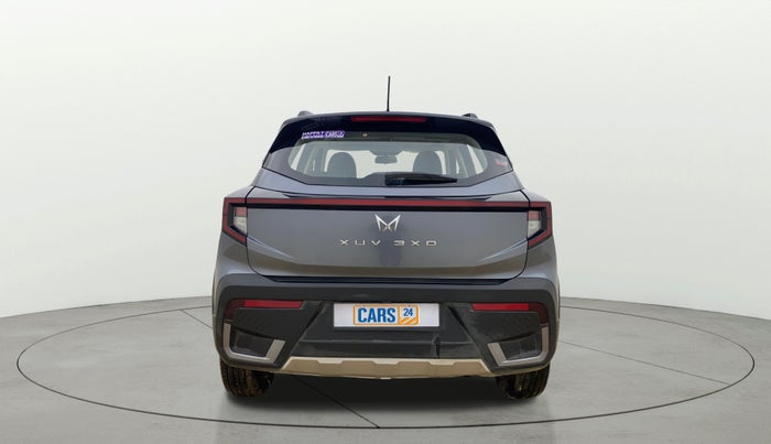 2024 Mahindra XUV 3XO AX5 1.2 L TCMPFi, Petrol, Manual, 27,203 km, Back/Rear
