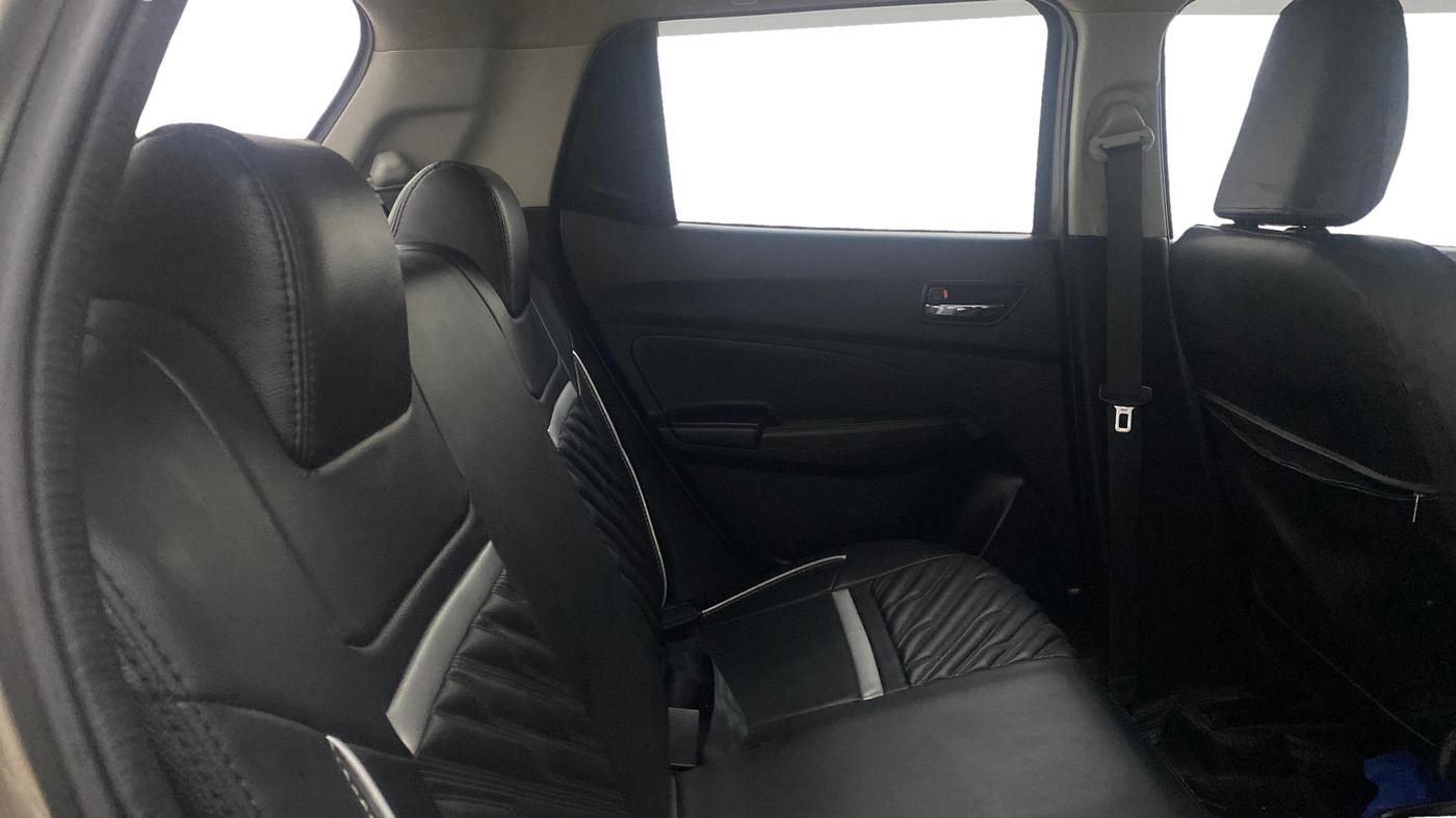 2021 Maruti Swift VXI, CNG, Manual, 52,040 km, Right Side Rear Door Cabin