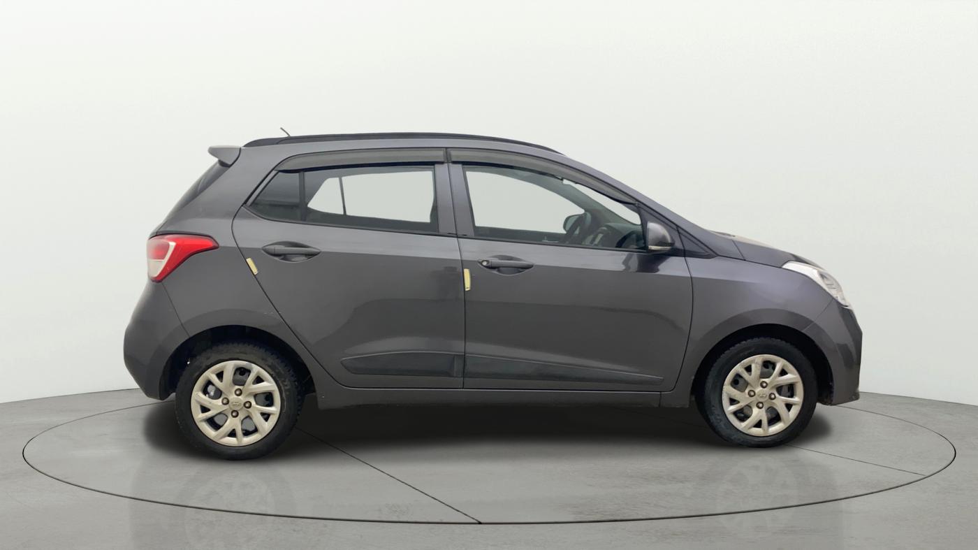 2020 Hyundai Grand i10 SPORTZ 1.2 KAPPA VTVT, Petrol, Manual, 34,779 km, Right Side View