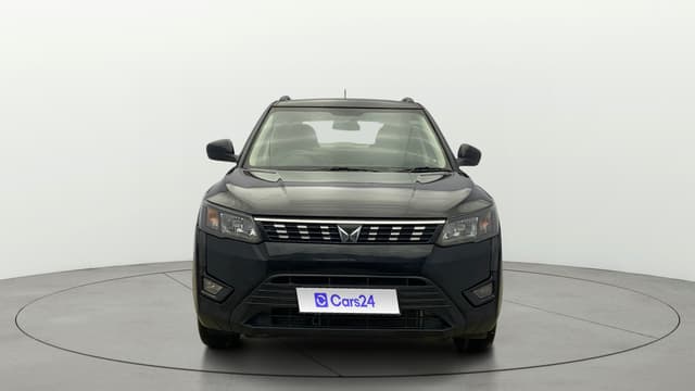 Used 2023 Mahindra XUV300 Used 2023 Mahindra XUV300