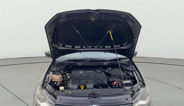 2017 Volkswagen Polo GT TDI, Diesel, Manual, 1,42,873 km, Open Bonet