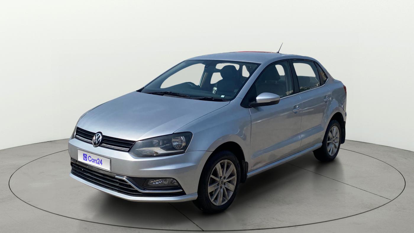 2017 Volkswagen Ameo HIGHLINE PLUS 1.5L AT 16 ALLOY, Diesel, Automatic, 1,06,109 km, Left Front Diagonal