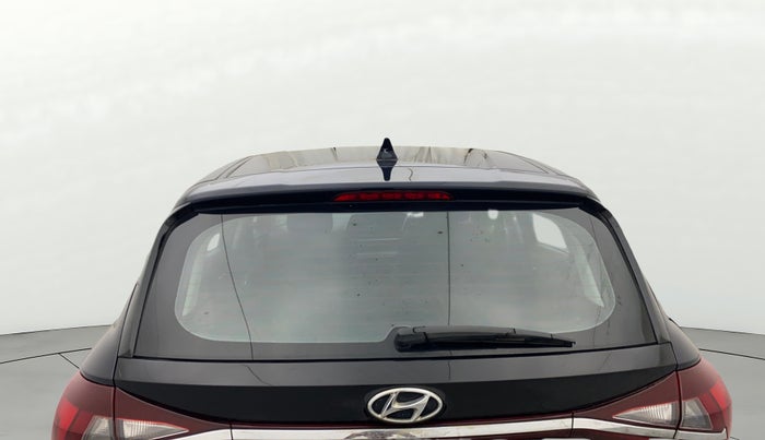 2022 Hyundai NEW I20 ASTA (O) 1.2 MT, Petrol, Manual, 53,503 km, Rear Windshield