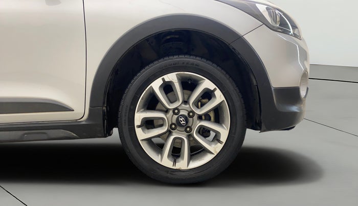 2016 Hyundai i20 Active 1.2 SX, Petrol, Manual, 79,914 km, Right Front Wheel