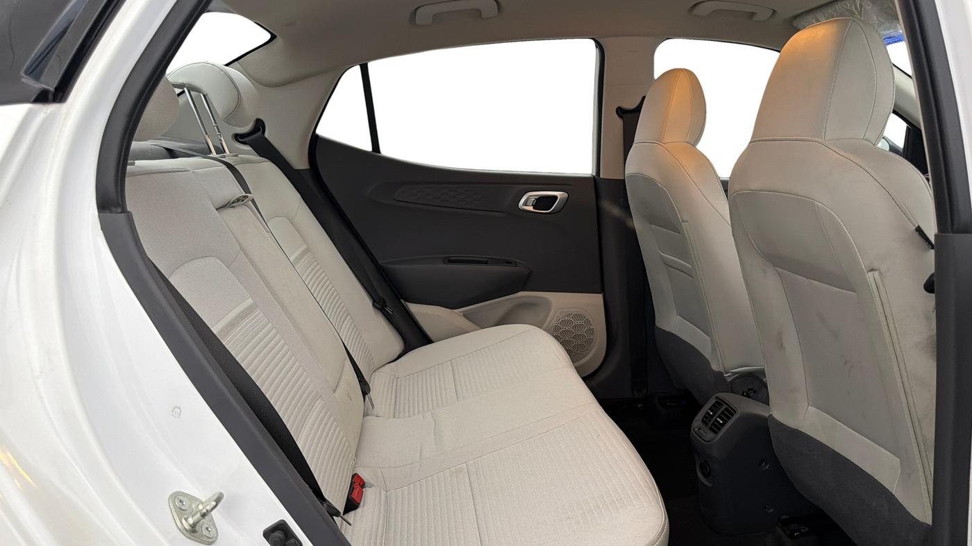 2023 Hyundai AURA SX PLUS 1.2 AMT, Petrol, Automatic, 14,929 km, Right Side Rear Door Cabin